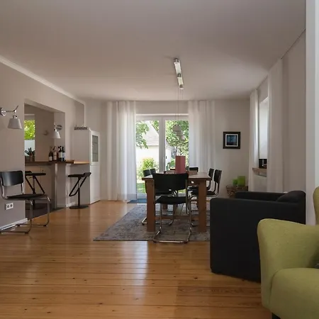 Mitte 6 Holiday home