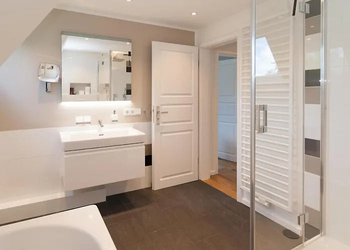 Ferienhaus Mitte 6 *